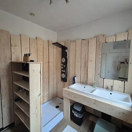 Pansiyon Le Cirque 03 Dompierre-sur-Besbre